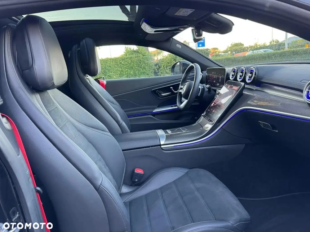 Mercedes-Benz CLE 300 mHEV 4-Matic AMG Line - 12