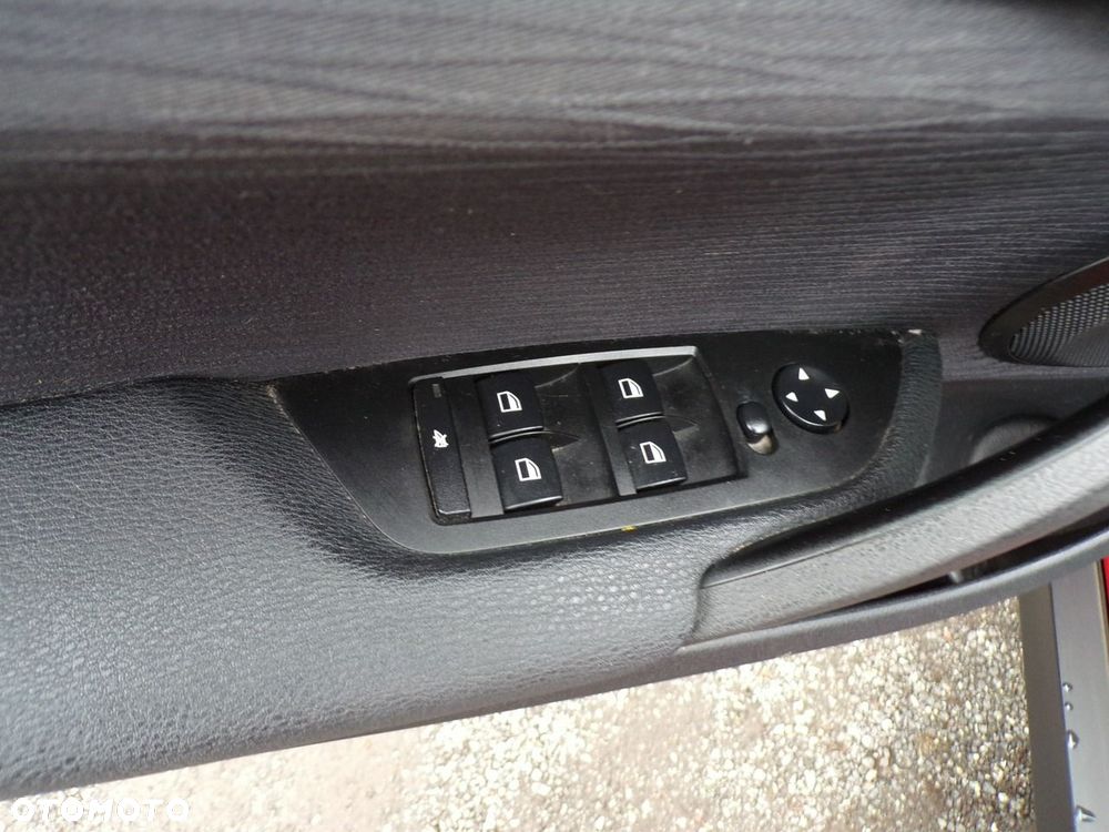 BMW X1 - 27