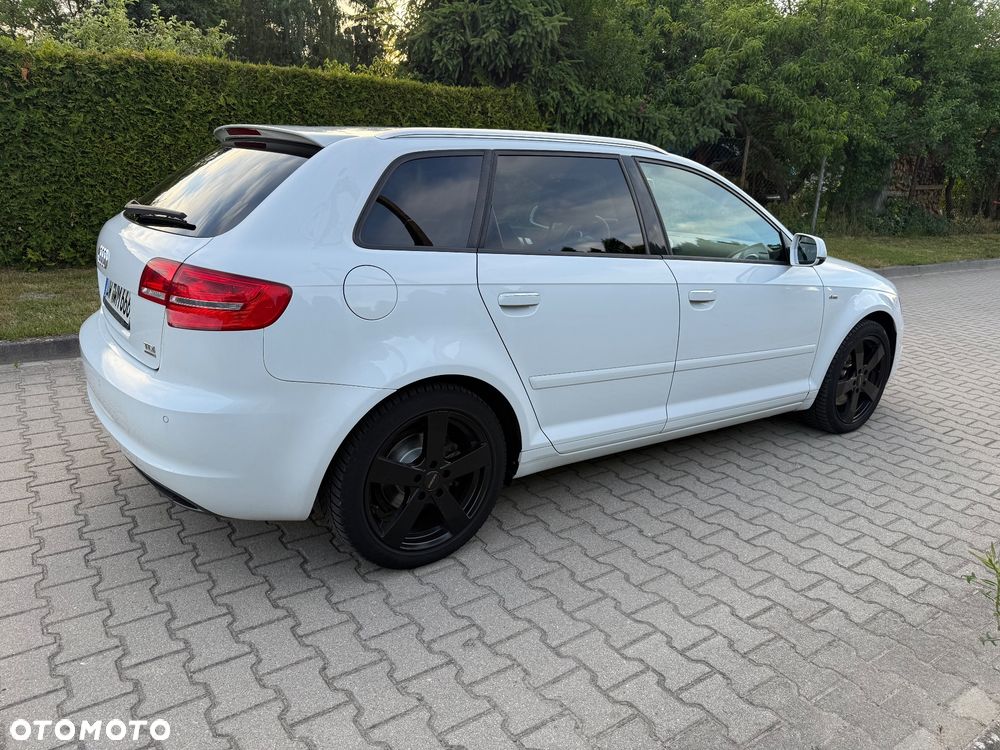 Audi A3 Sportback 2.0 TDI DPF quattro S line Sportpaket (plus) - 3