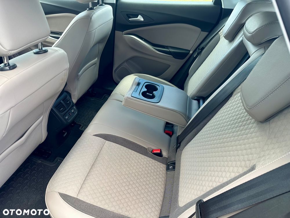 Opel Grandland X 1.2 Start/Stop Automatik INNOVATION - 8