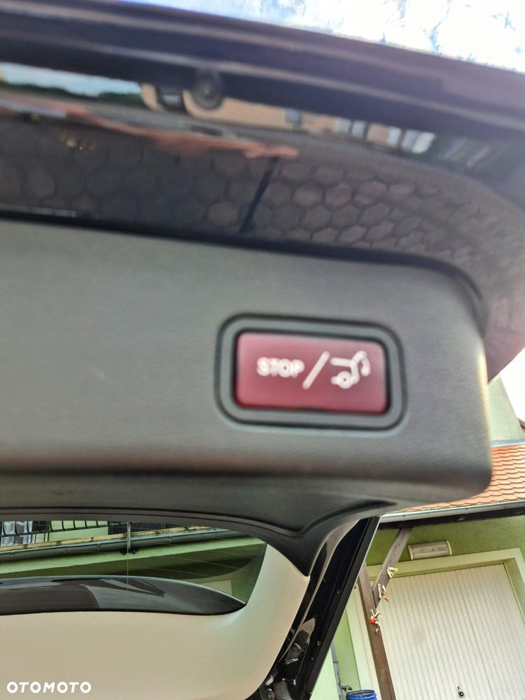 Mercedes-Benz GLE - 18