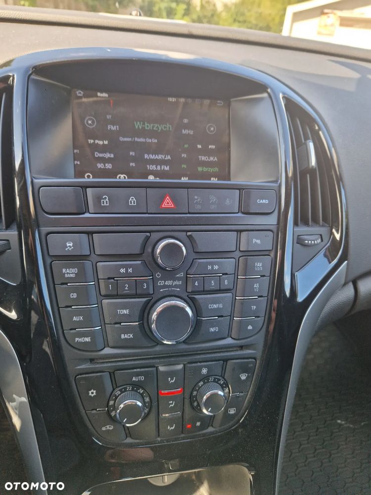 Opel Astra IV 2.0 CDTI Cosmo - 10