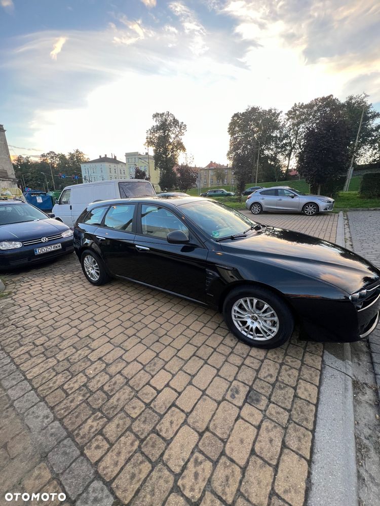 Alfa Romeo 159 - 6