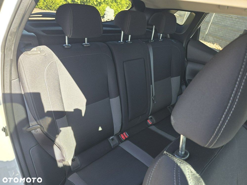 Nissan Qashqai 1.6 DCi ALL-MODE 4x4i N-Connecta - 15