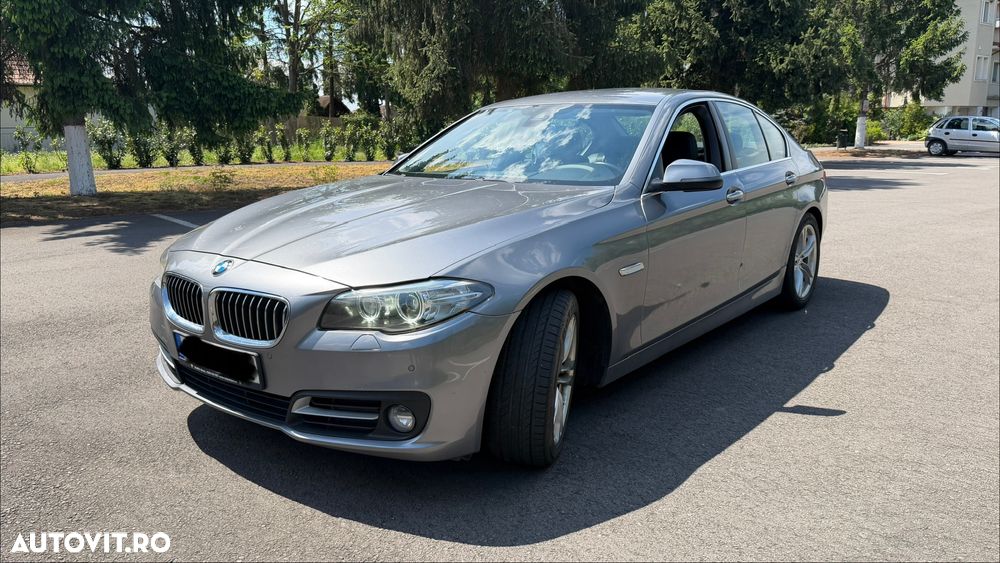 BMW Seria 5 525d xDrive - 2