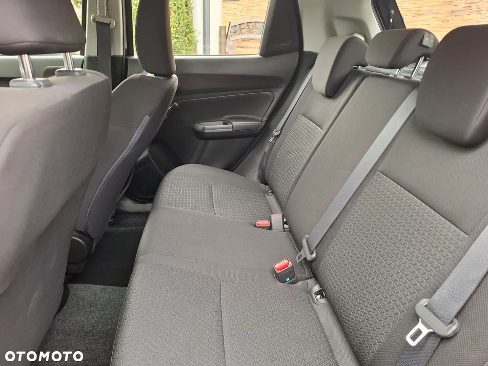 Suzuki Swift 1.2 Dualjet Hybrid Allgrip Comfort - 24