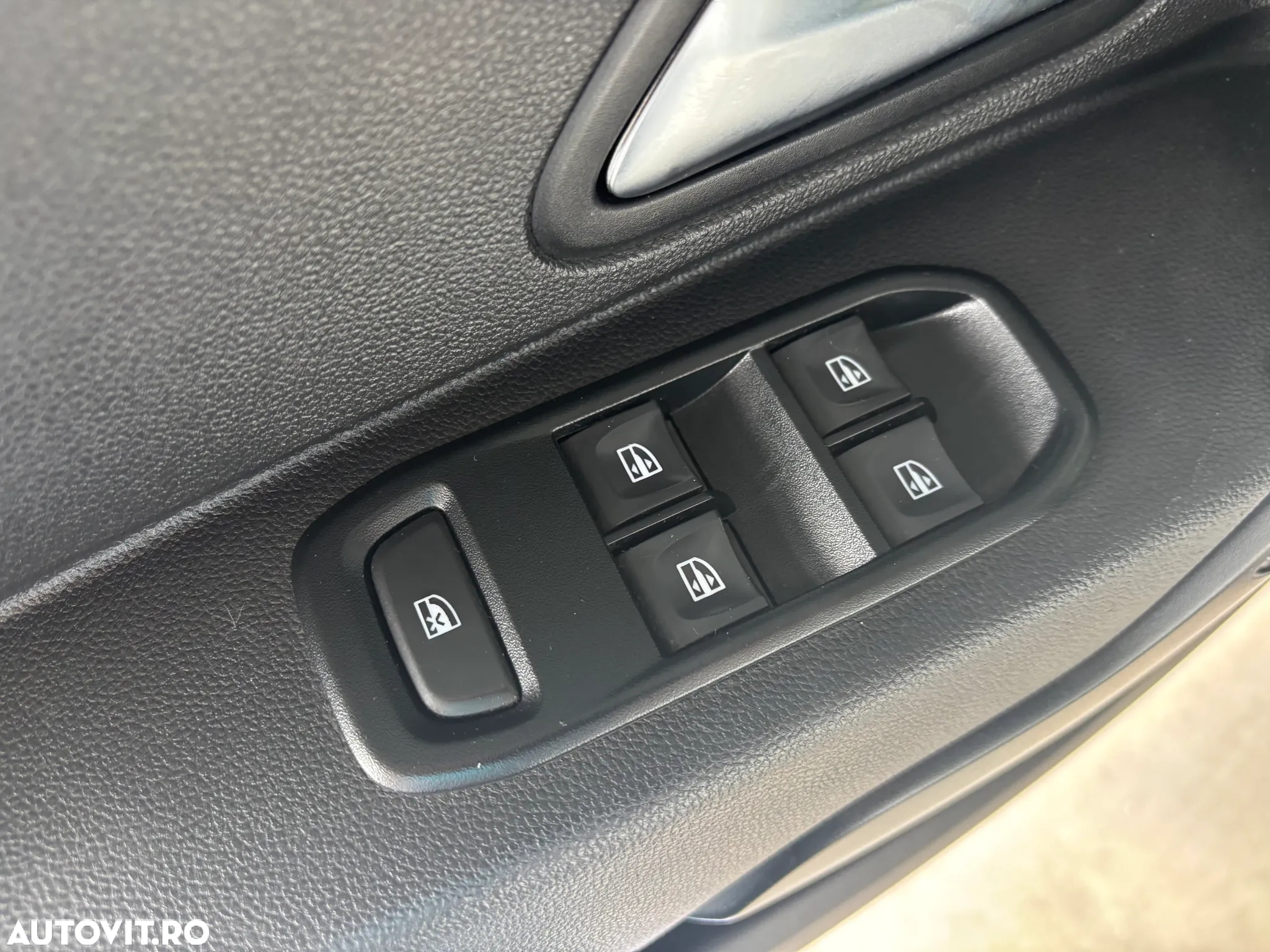 Dacia Duster 1.5 Blue dCi 4WD Comfort - 25