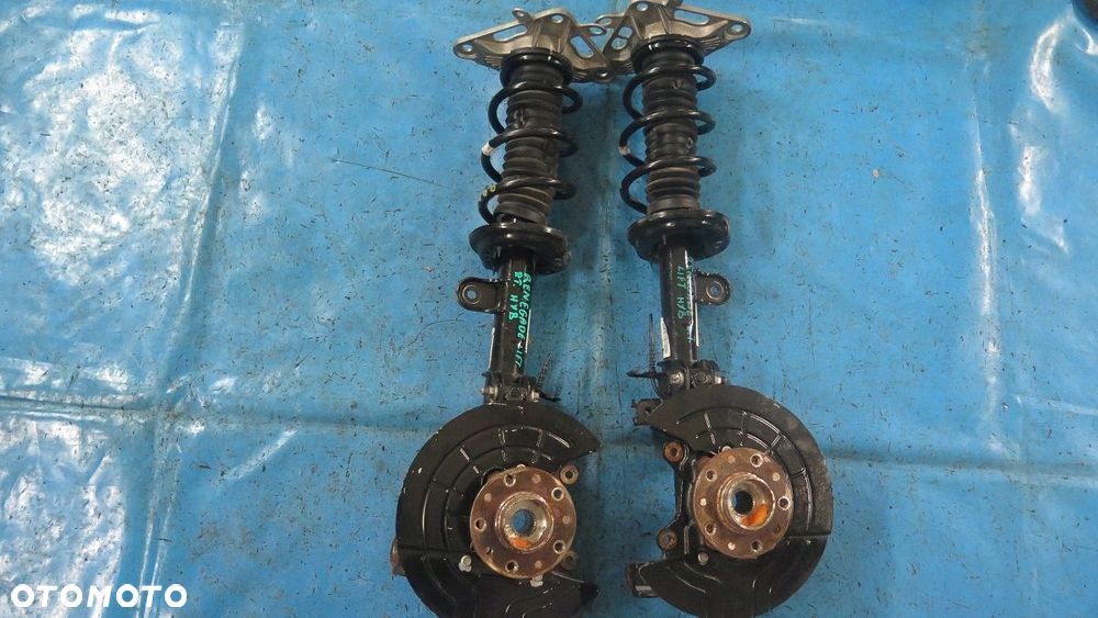 Amortyzator Sprężyna Zwrotnica Przód Przedni Prawy RENEGADE LIFT HYBRYDA