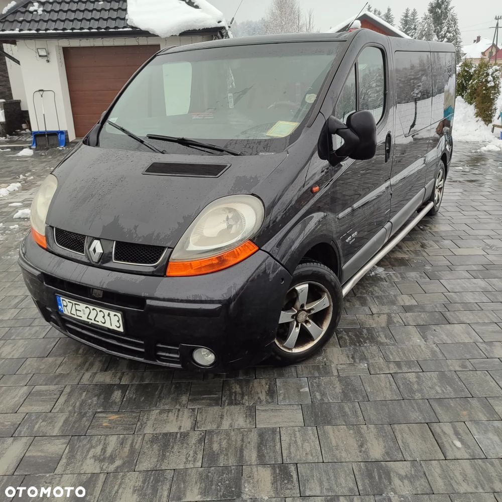 Renault Trafic - 8