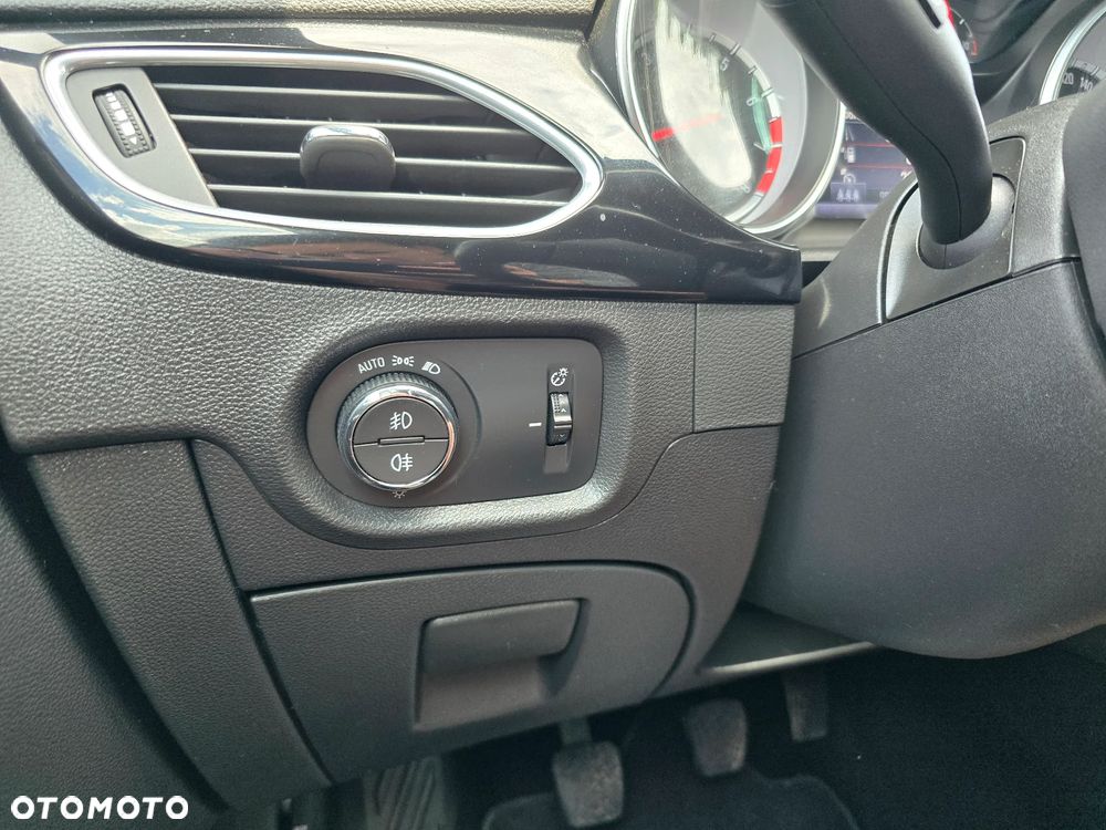 Opel Astra 1.4 T GPF Elite - 16