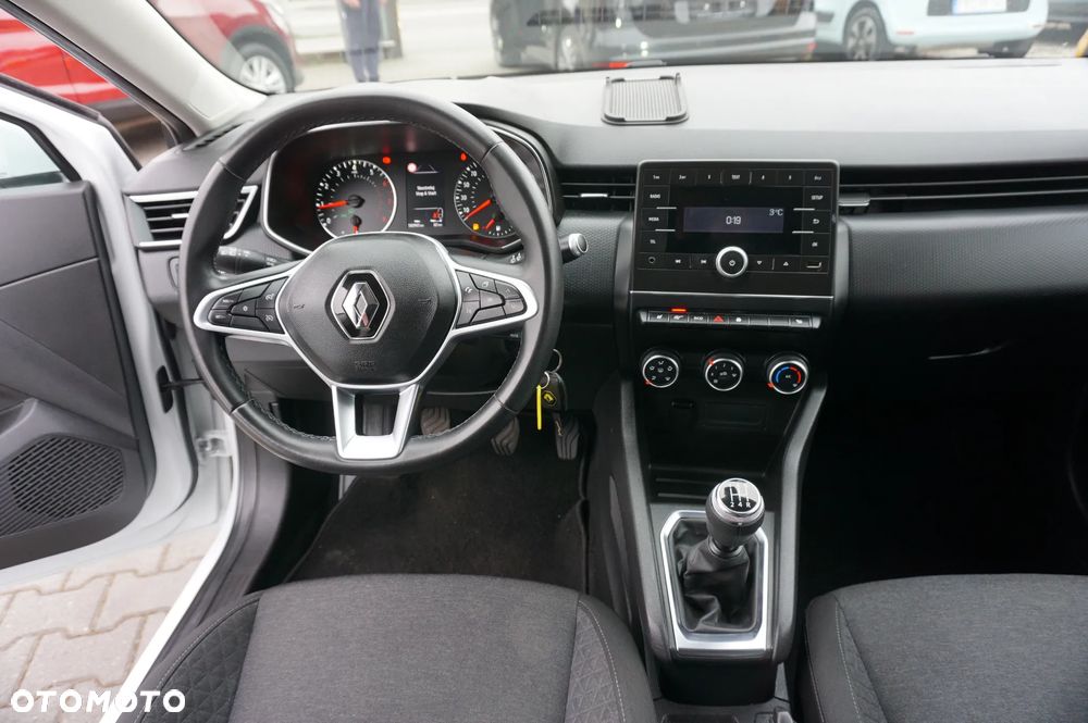 Renault Clio TCe 100 BUSINESS EDITION - 31