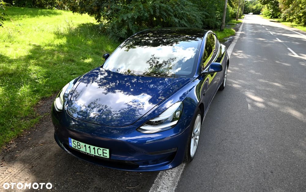 Tesla Model 3 Long Range AWD - 2