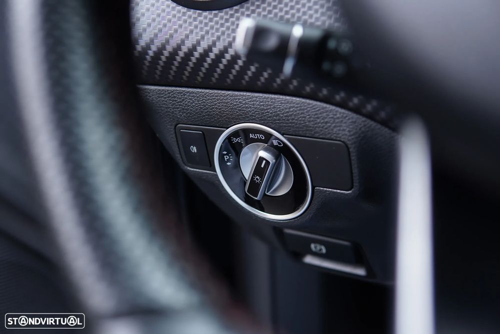 Mercedes-Benz A 180 d AMG Line - 54