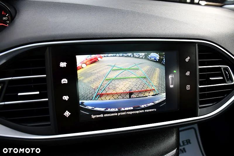 Peugeot 308 SW BlueHDi 120 Stop & Start Allure - 12