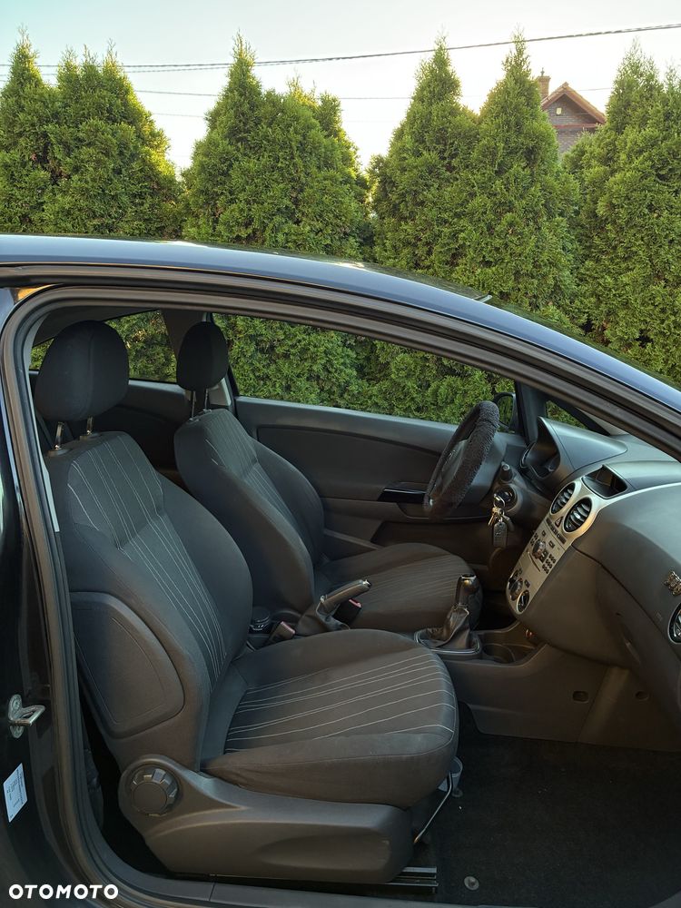 Opel Corsa - 2