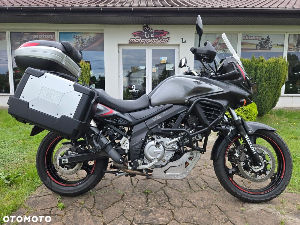 Suzuki V-STROM - 1