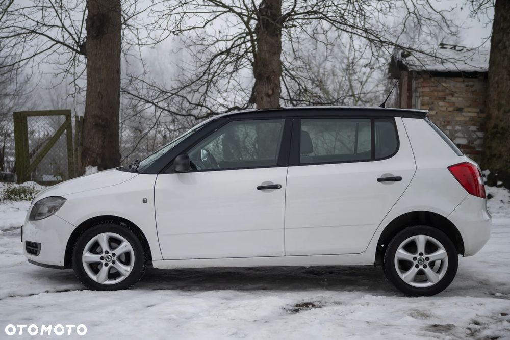 Skoda Fabia - 4