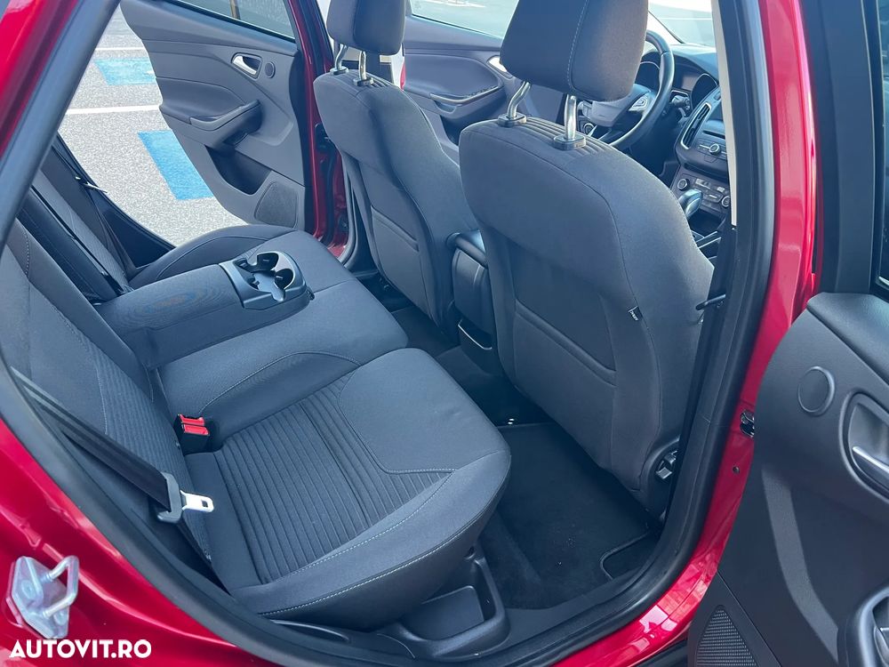 Ford Focus 1.0 EcoBoost Titanium Business - 10