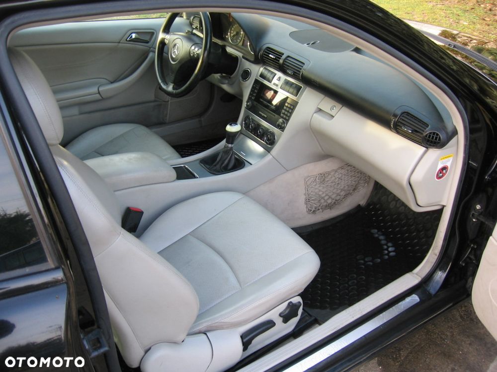 Mercedes-Benz Klasa C 180 Kompressor - 7