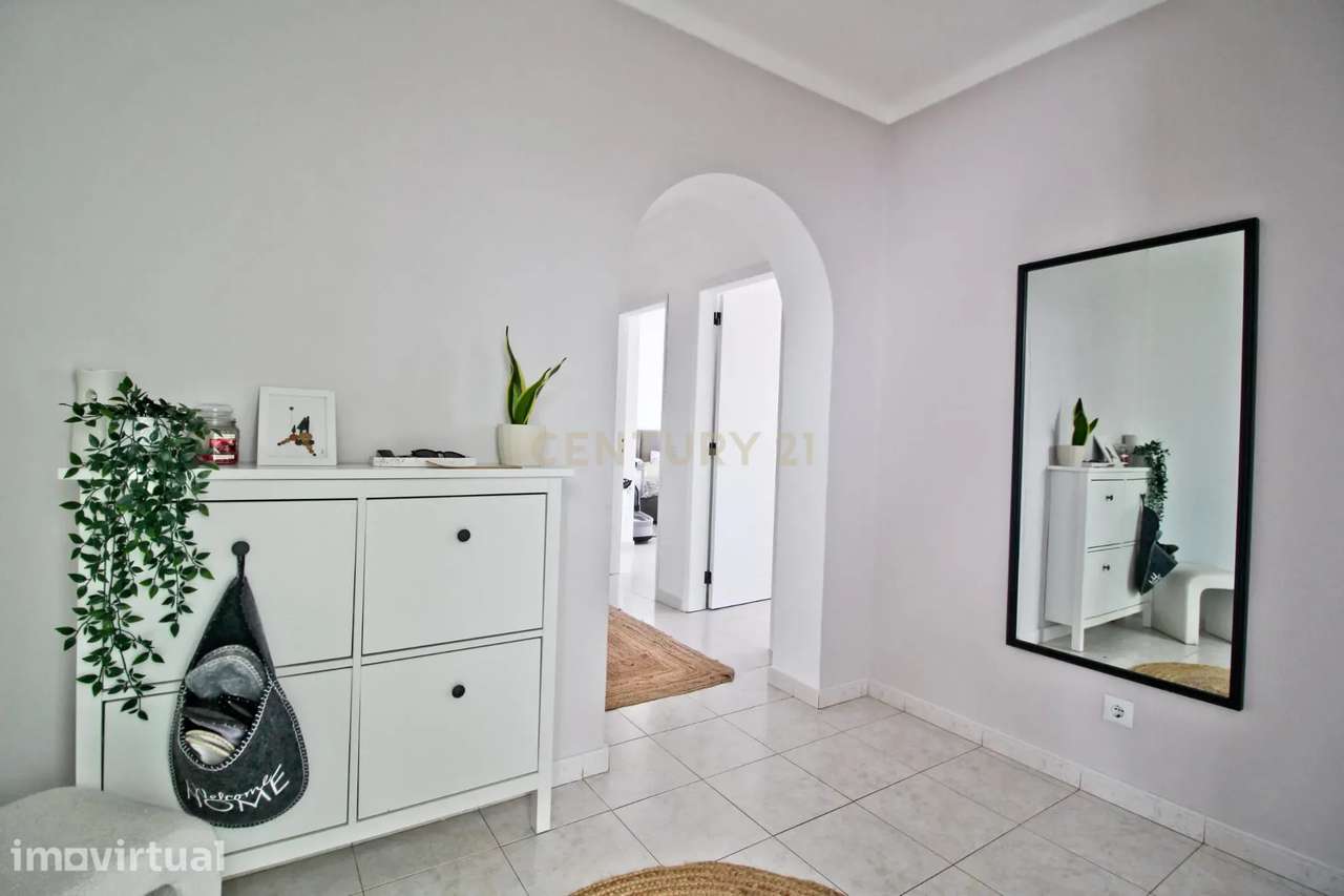 Apartamento T2 situado em Odiáxere, lagos. - Grande imagem: 2/25