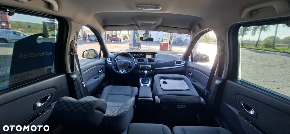 Renault Scenic 2.0 16V Privilege CVT - 9