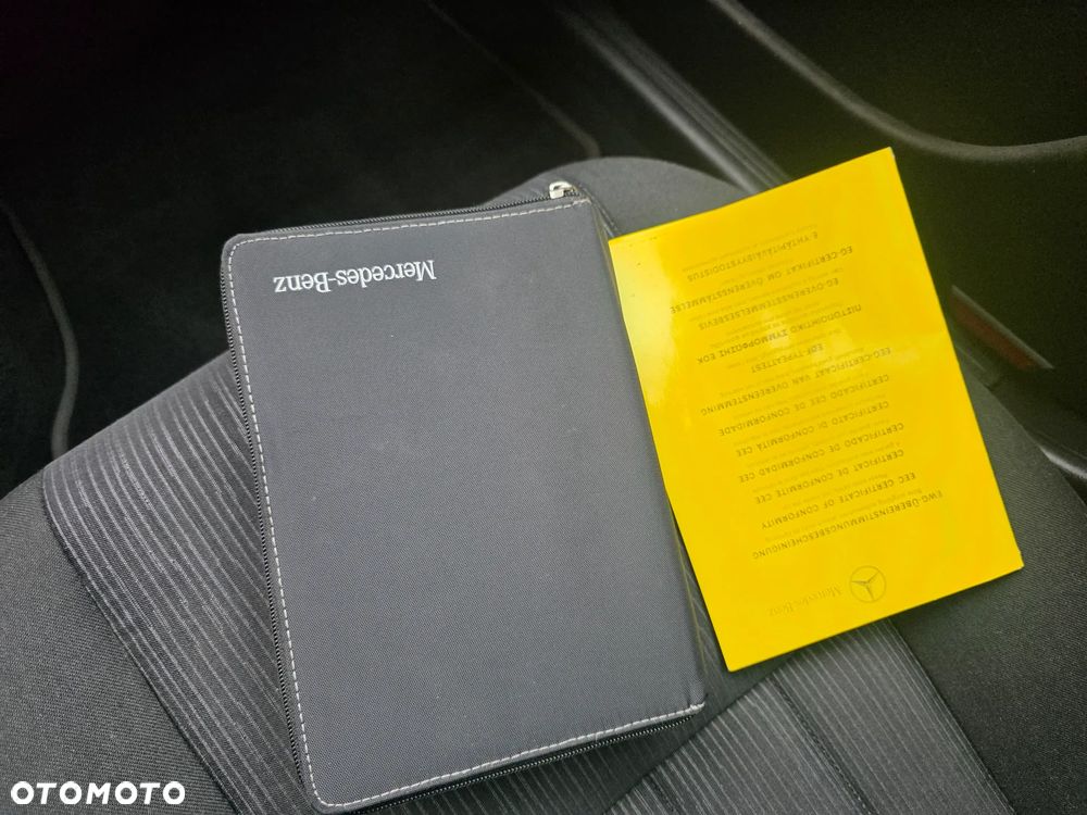 Mercedes-Benz Klasa C 220 CDI DPF Automatik Elegance - 34