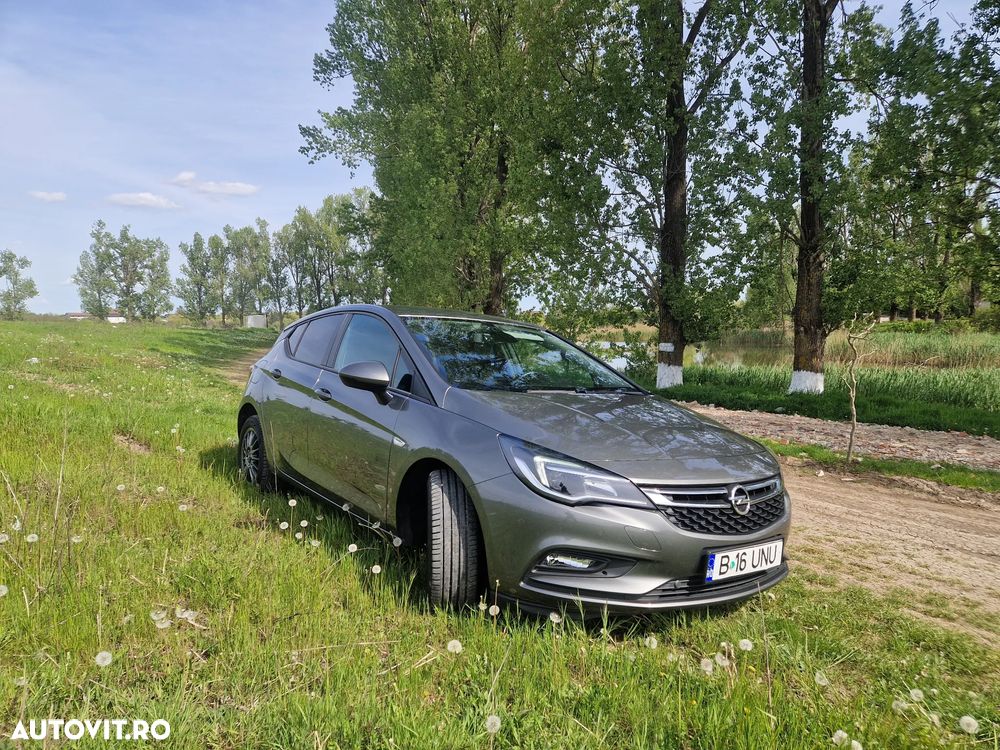 Opel Astra 1.6 CDTI ECOTEC Enjoy - 1