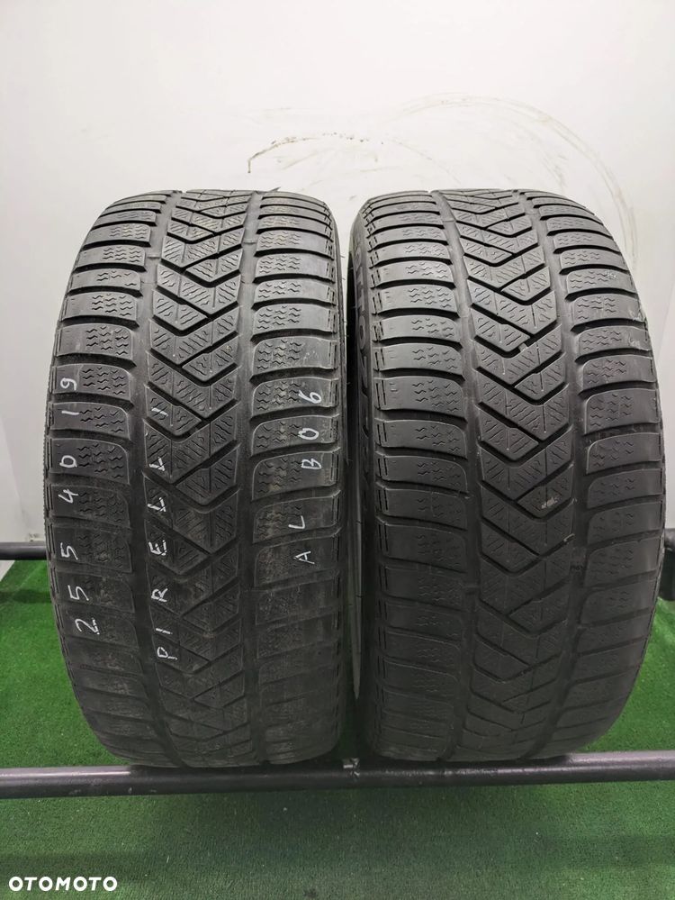 Opony zimowe 255/40/19 Pirelli Winter SottoZero 3 - 1