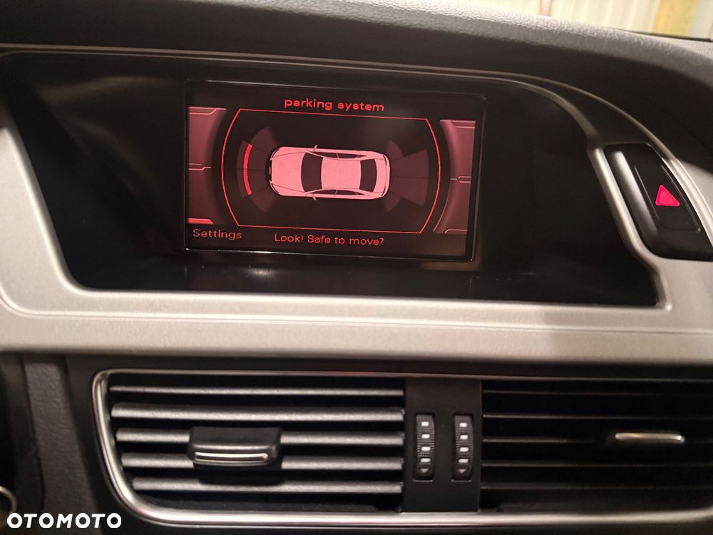 Audi A4 Limousine - 35