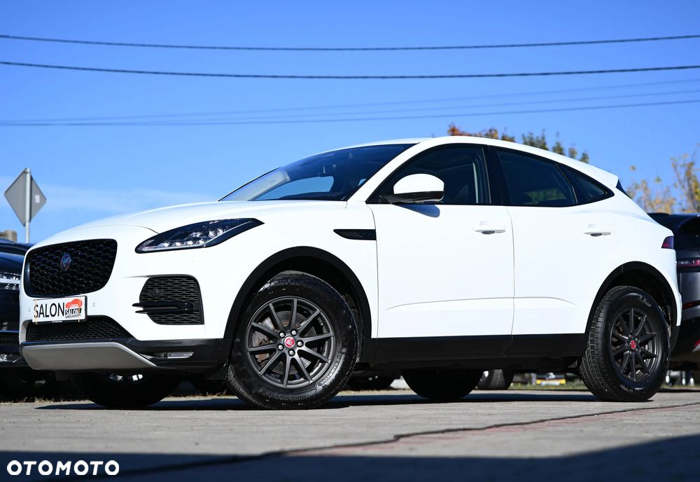 Jaguar E-Pace 2023 photo 4