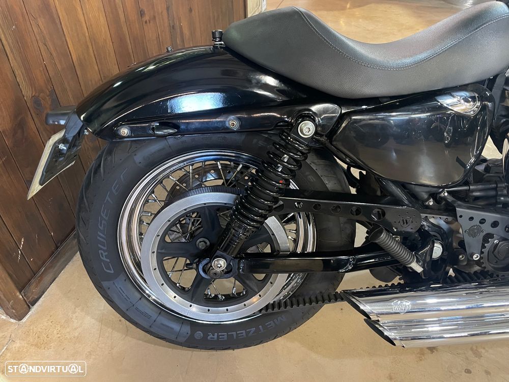 Harley-Davidson Sportster XL - 11