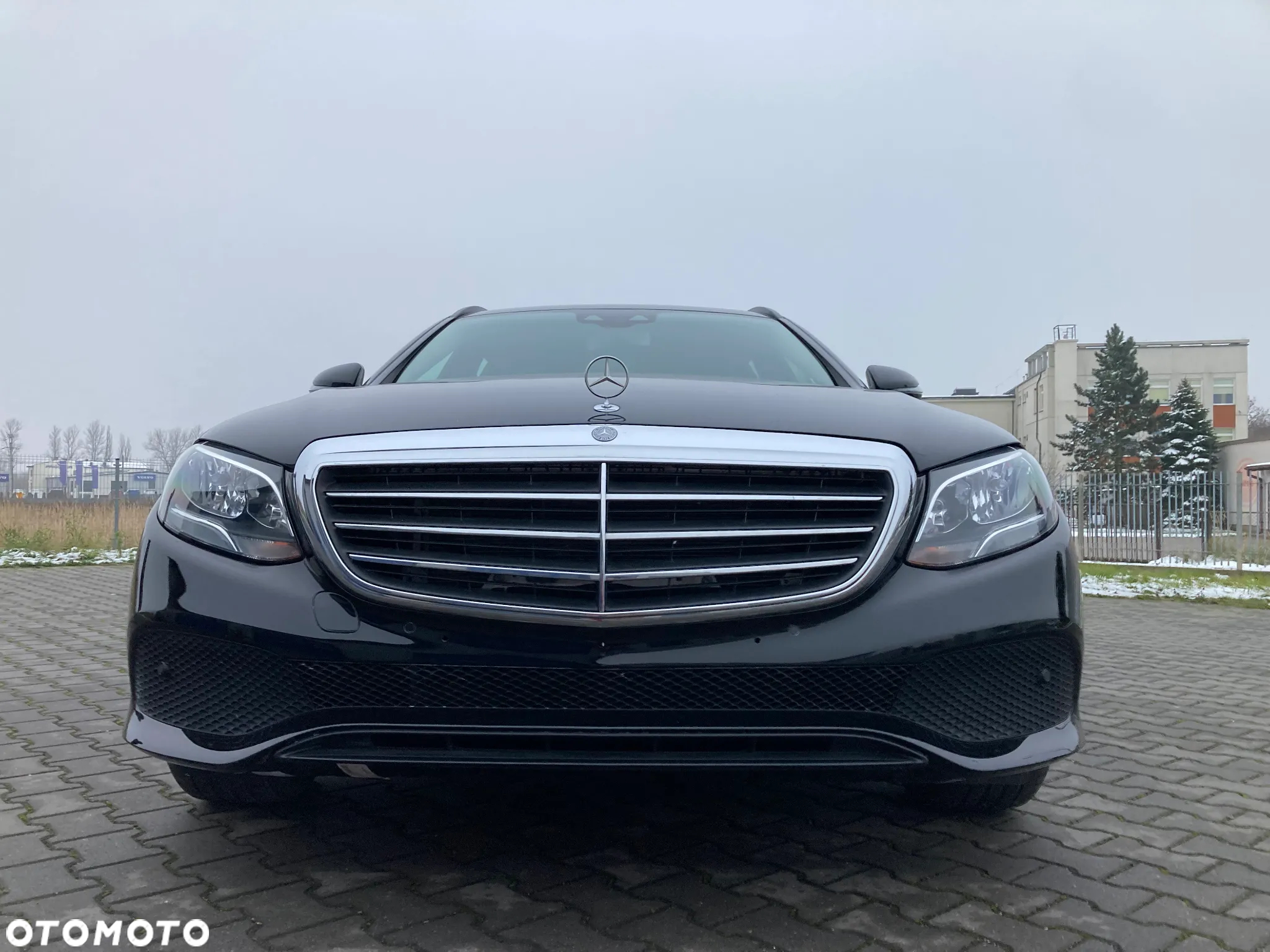 Mercedes-Benz Klasa E 200 T 9G-TRONIC Avantgarde - 9