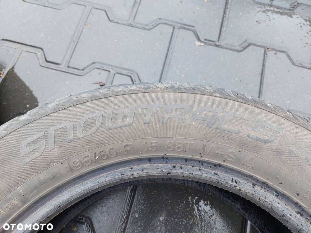 OPONY ZIMOWE 2 SZT 195/60R15 2015R VREDESTEIN - 3