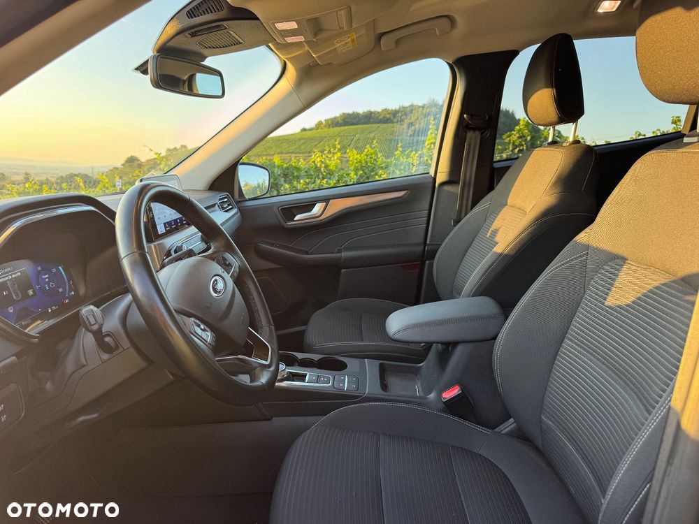Ford Kuga 2.5 Duratec FHEV COOL&CONNECT - 12