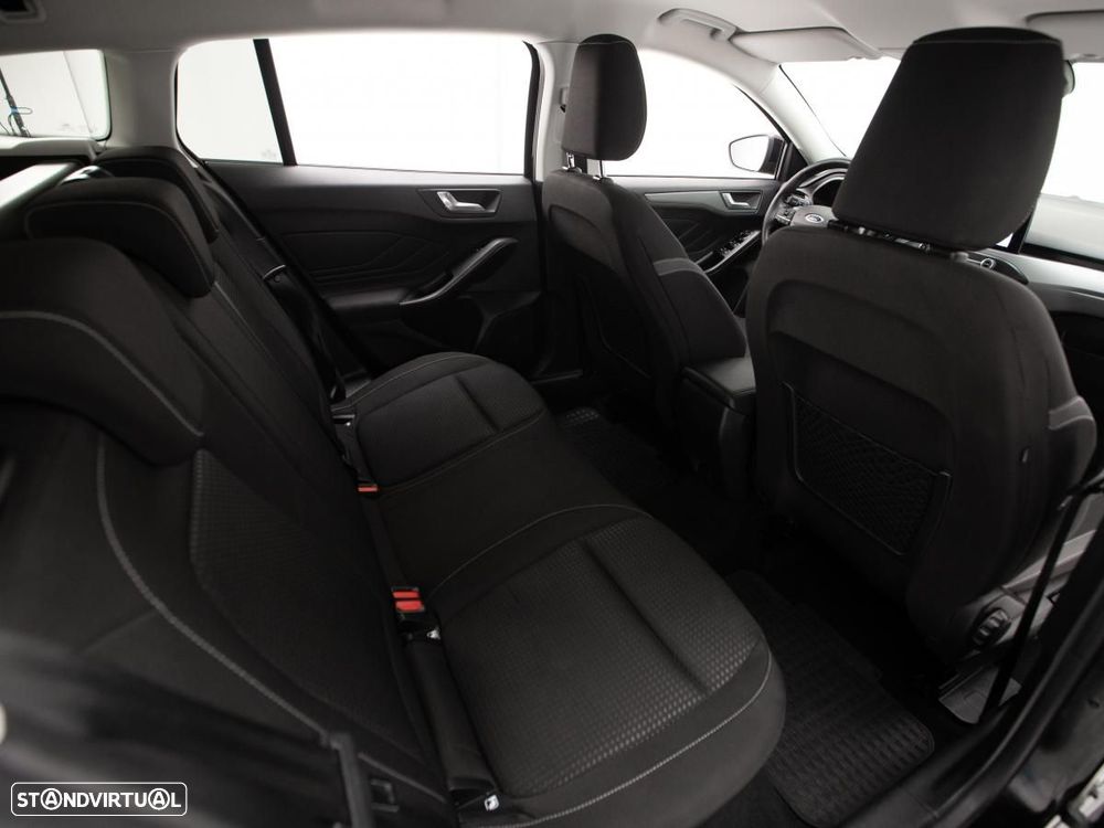 Ford Focus SW 1.0 EcoBoost Connected - 10