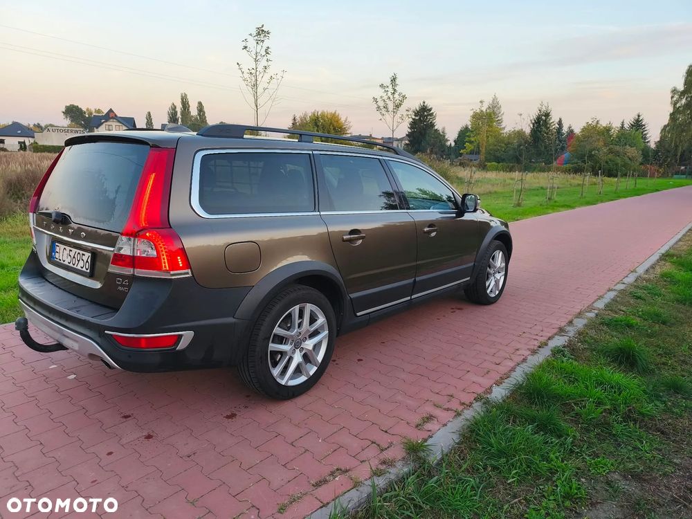 Volvo XC 70 2.4D AWD Kinetic - 6