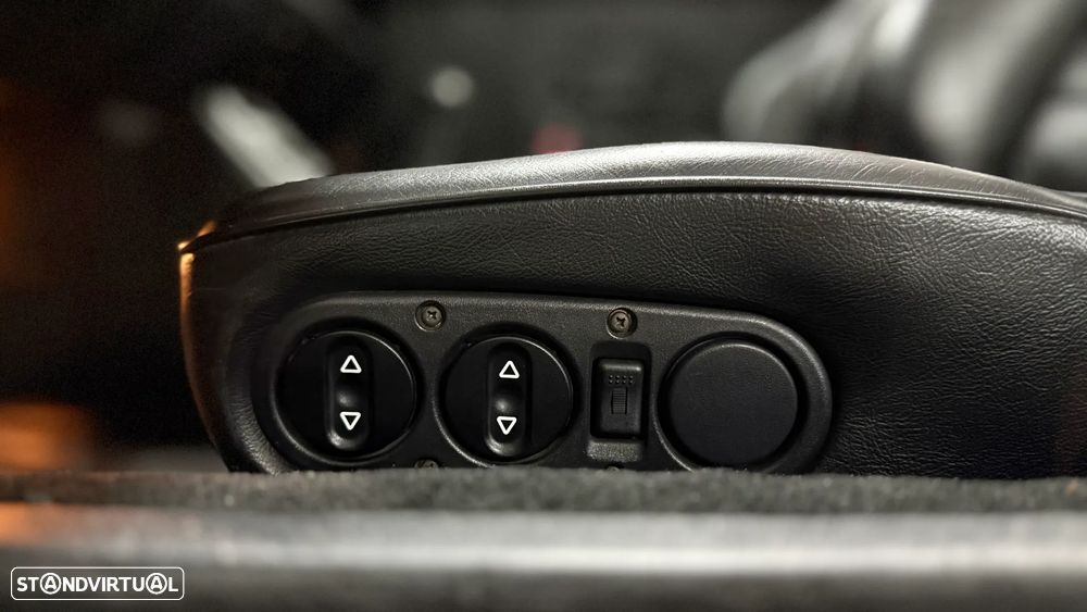 Porsche 911 (964) Speedster 3.6 - 35