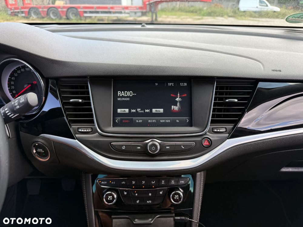 Opel Astra 1.4 Turbo Start/Stop Innovation - 16