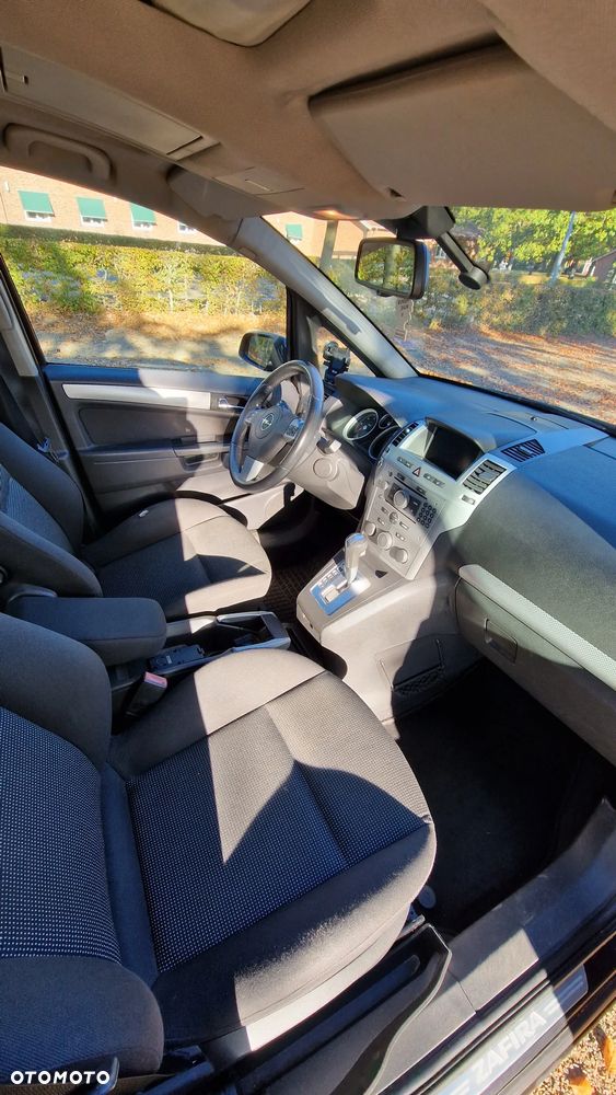 Opel Zafira 1.9 CDTI Cosmo ActiveSelect - 12