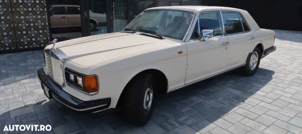 Rolls-Royce Silver Spirit - 4