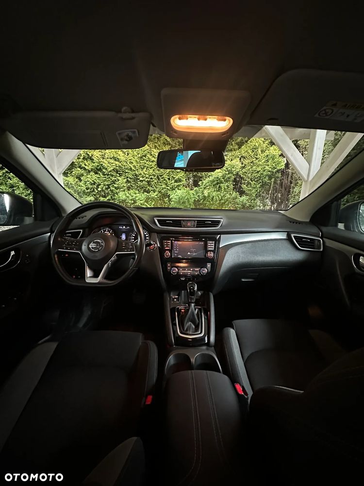 Nissan Qashqai 1.2 DIG-T N-Connecta Xtronic - 14