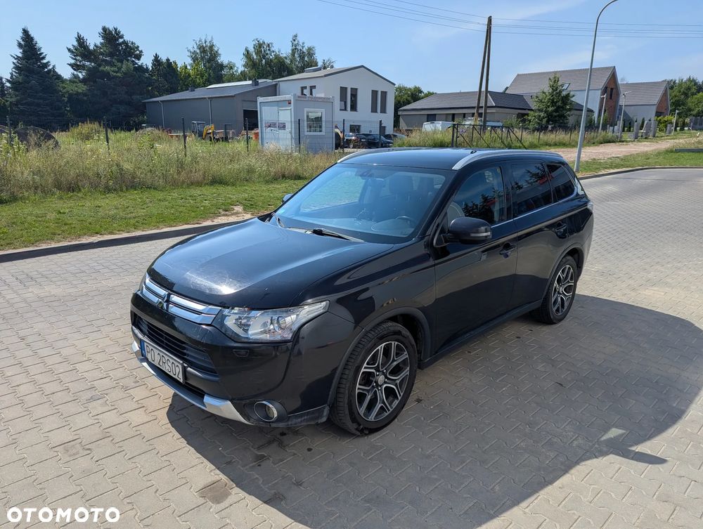 Mitsubishi Outlander 2.2 DID Instyle Navi 4WD - 1