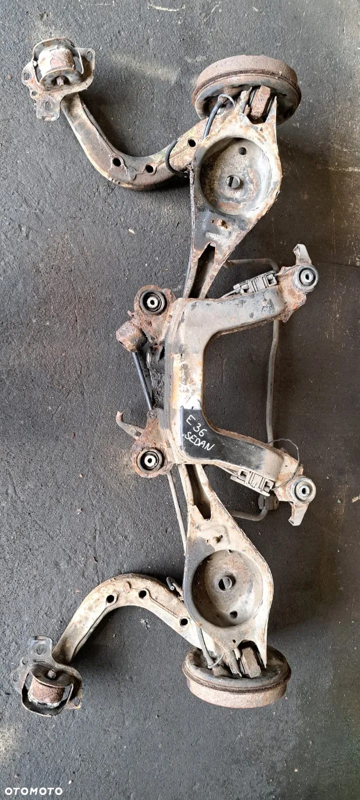 BMW E36 WÓZEK TYLNEGO ZAWIESZENIA KOMPLET - 4