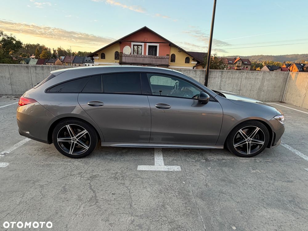 Mercedes-Benz CLA 200 AMG Line 7G-DCT - 1