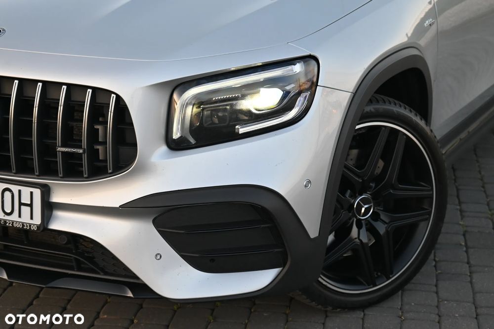 Mercedes-Benz GLB - 29