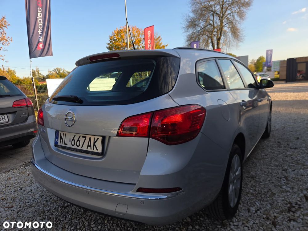 Opel Astra 1.6 Style - 18