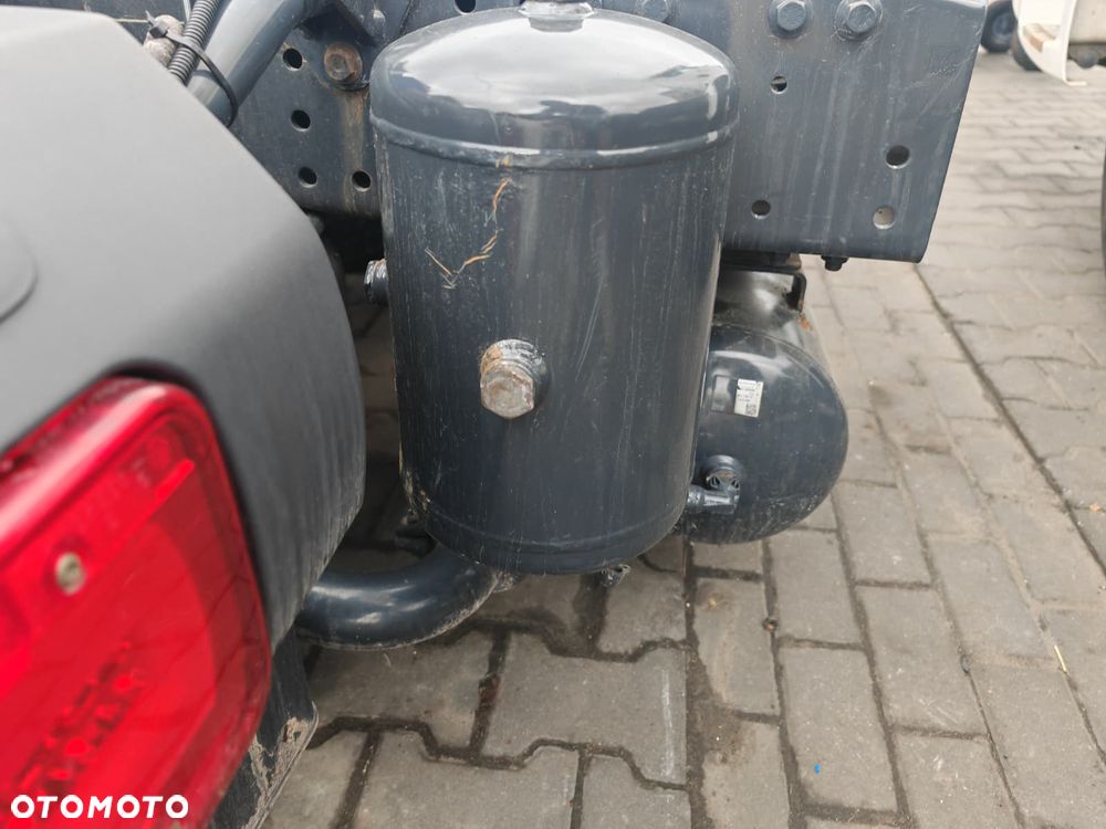 ZBIORNIK POWIETRZA BUTLA 10 LITRÓW LEWA IVECO S WAY - 4