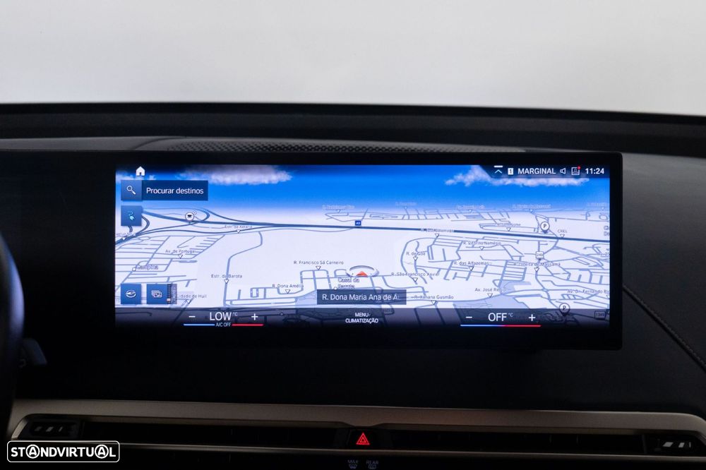 BMW iX xDrive 40 Pack Desportivo - 28