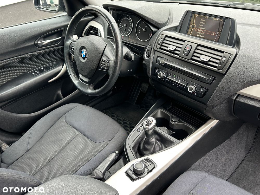 BMW Seria 1 - 18
