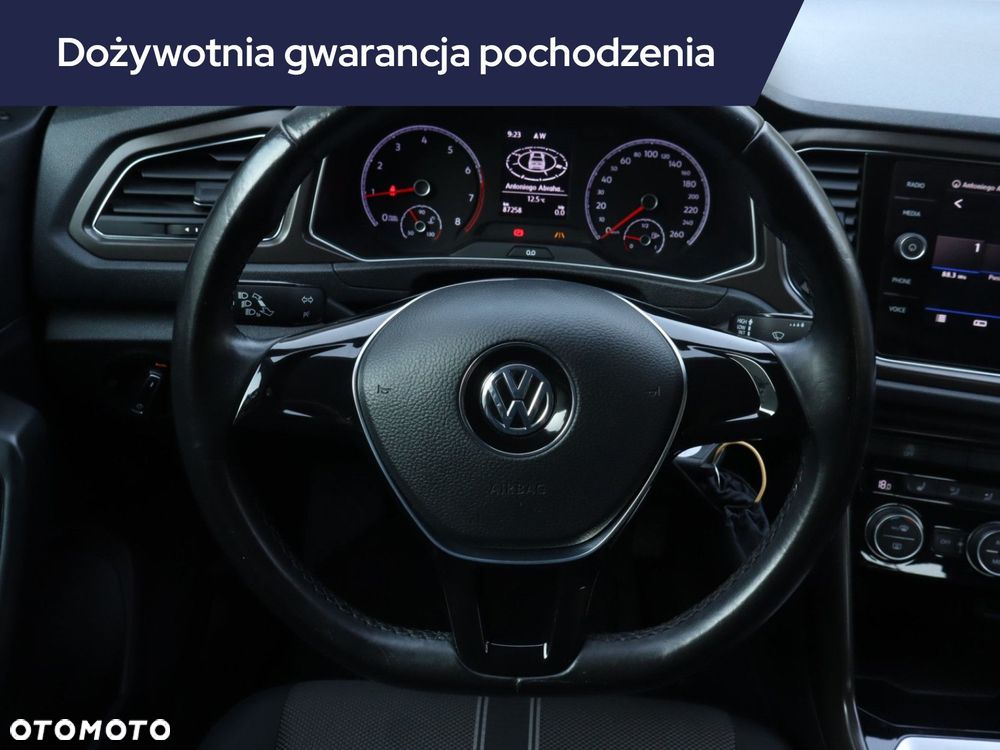 Volkswagen T-Roc - 21